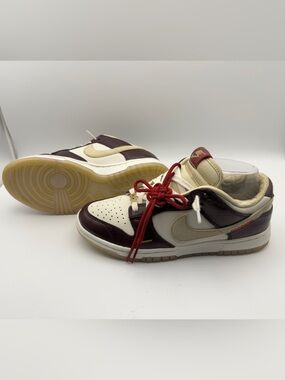 Nike Dunk Low “Year of the Snake”